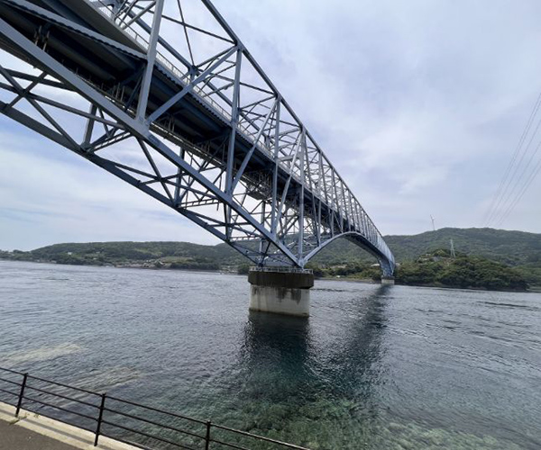 写真：黒之瀬戸大橋の別の見方