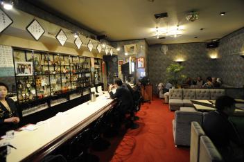 パブ＆スナック クィーン