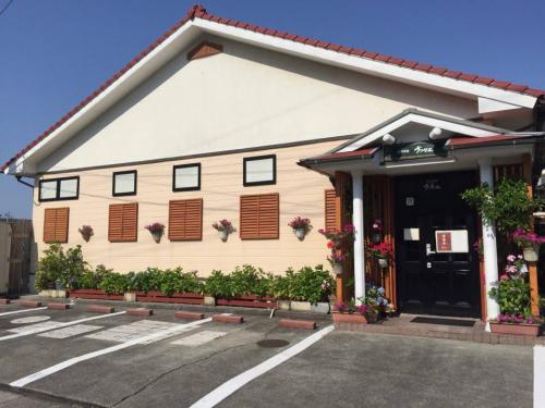 西洋料理 ヴァリエ