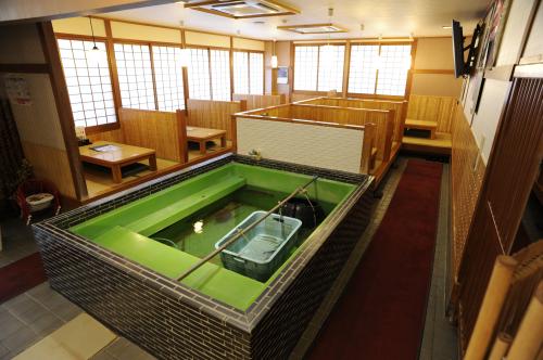 餐飲家鄉十三（托米）