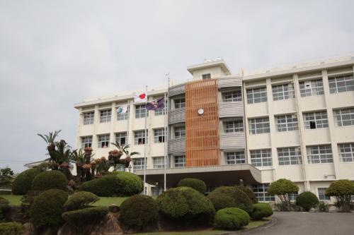 가고시마현립 가쿠쇼 고등학교